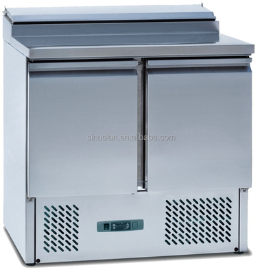 Customized Service Commercial Pizza Prep Table Refrigerator 60 Inches Sandwich Prep Table